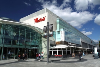 Parking Westfield Shopping Center, London